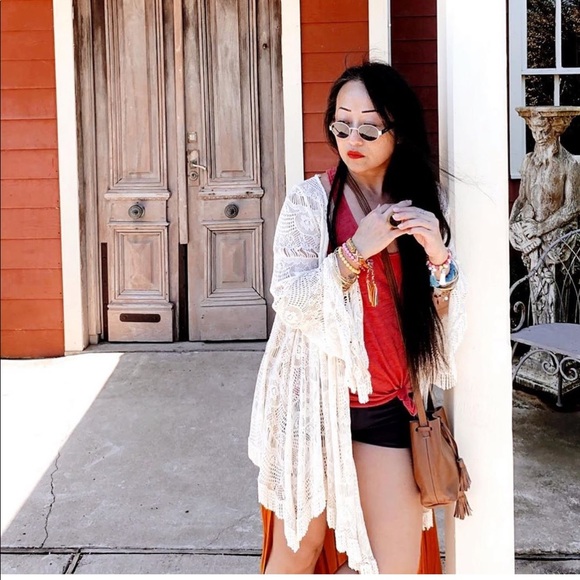 Embroidered Bohemian Crochet Kimono Duster - Picture 5 of 10